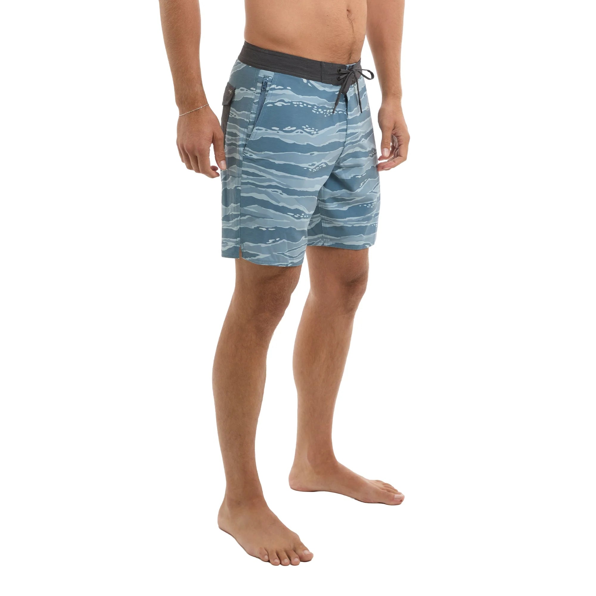 Ledge 18" Wahoo Camo