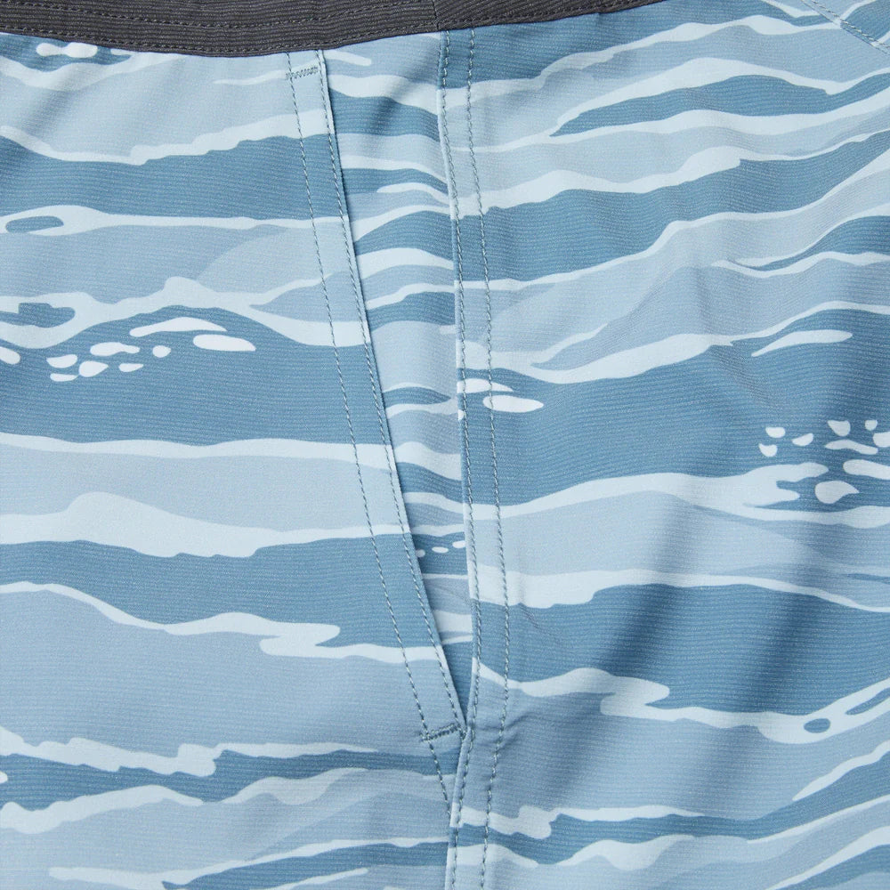 Ledge 18" Wahoo Camo