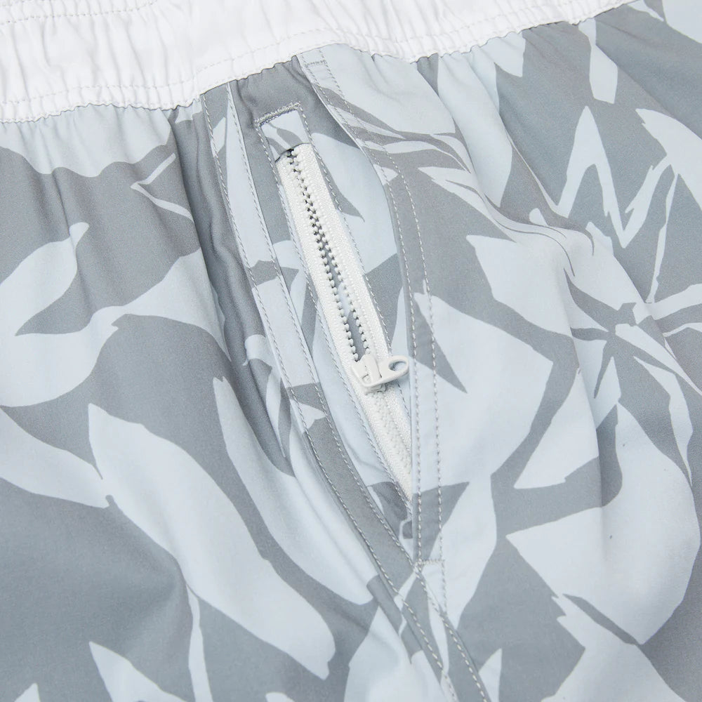 Downswell Elastic Waist Shorts 18" El Nino